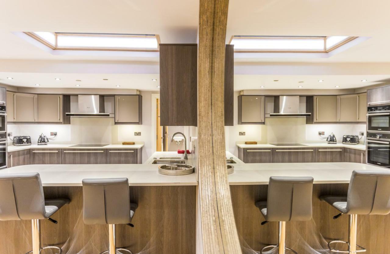 The Sweet Mews - Large 4Bdr Home لندن المظهر الخارجي الصورة