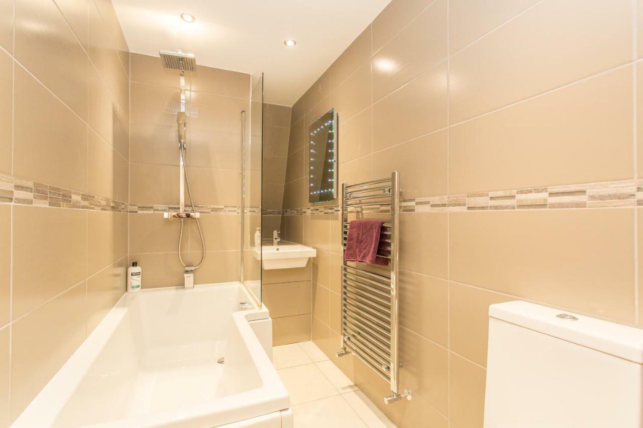 The Sweet Mews - Large 4Bdr Home لندن المظهر الخارجي الصورة