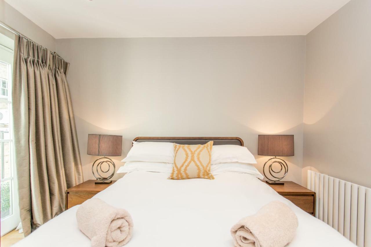 The Sweet Mews - Large 4Bdr Home لندن المظهر الخارجي الصورة