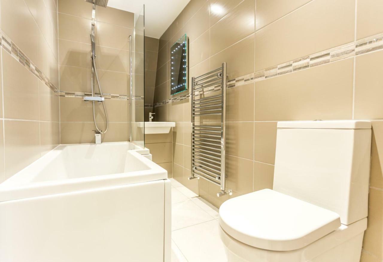 The Sweet Mews - Large 4Bdr Home لندن المظهر الخارجي الصورة